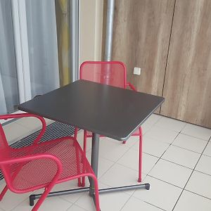 Studio met een King Size Bed